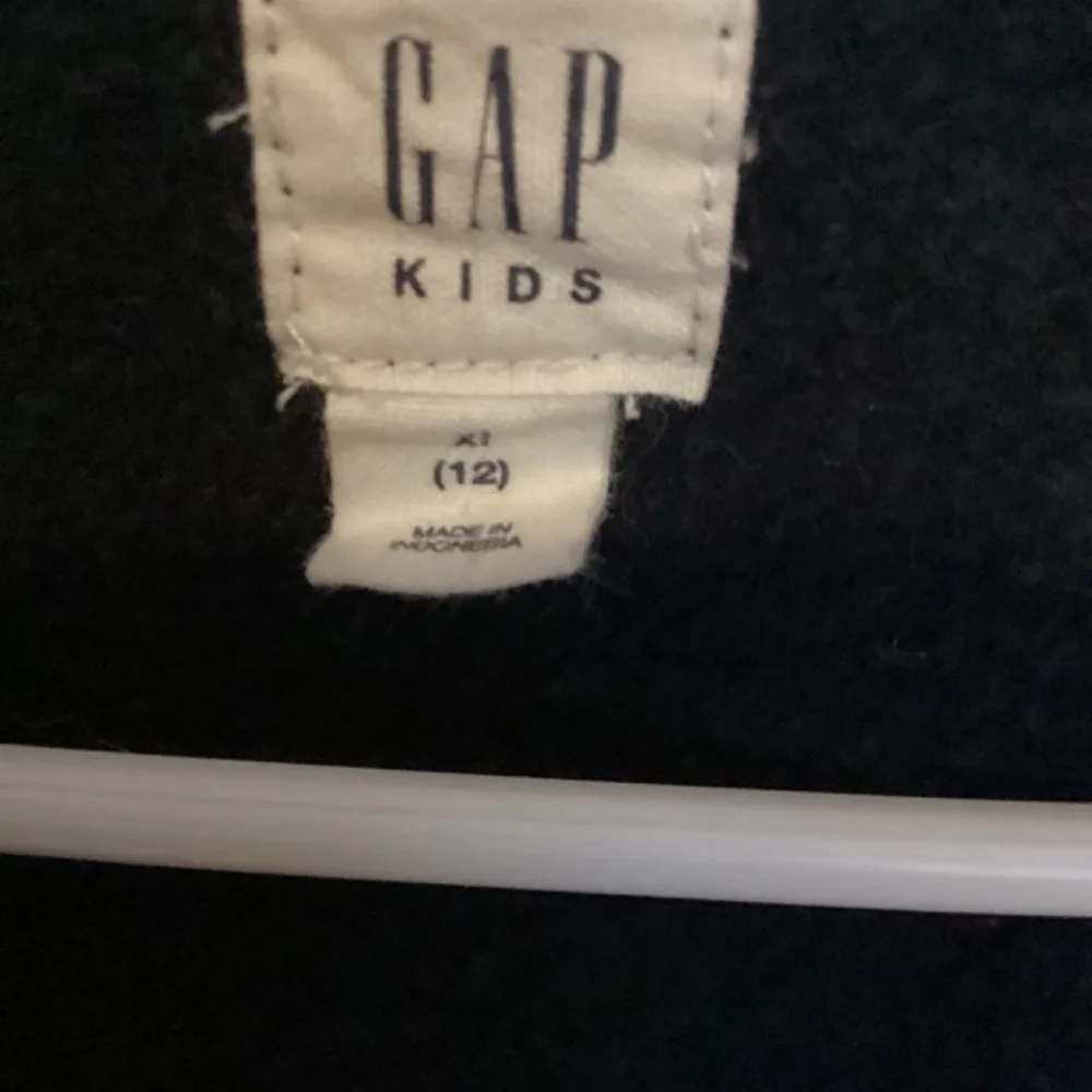 Gap Girls Zipper Hoodie Navy Blue, Size 12 (XL) - Picture 3 of 3